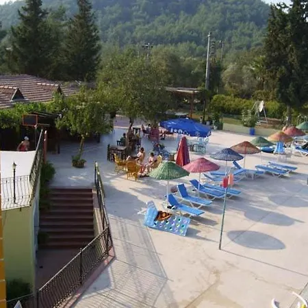 Pinara Aparts 4* Ölüdeniz